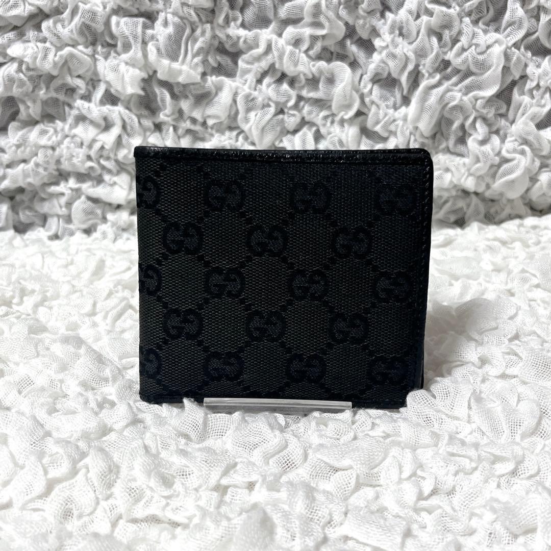 美品✨GUCCI ブラック 二つ折り財布　キャンバス　GG 小銭入れ付　レザー