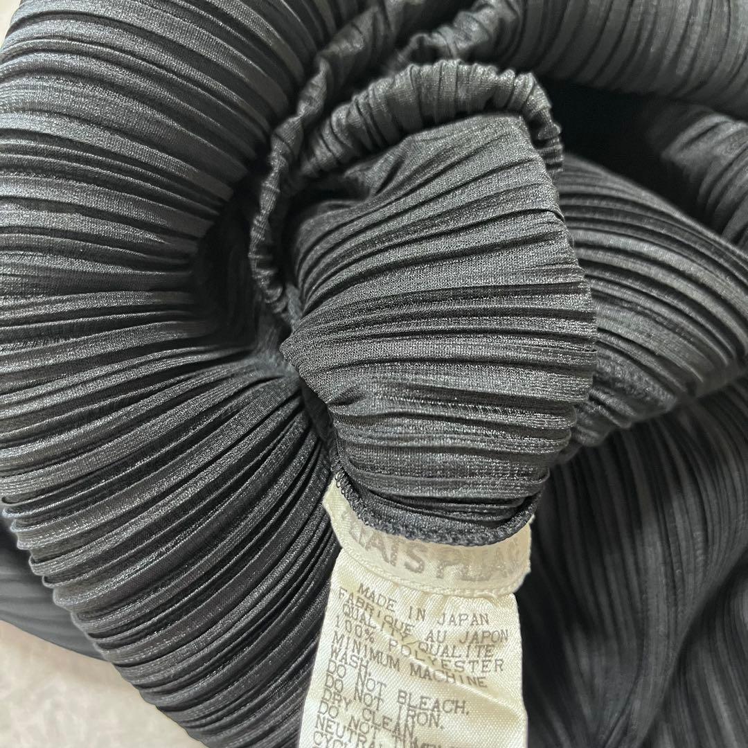 美品　プリーツプリーズ　イッセイミヤケ　スリット　ロングワンピース　ブラック