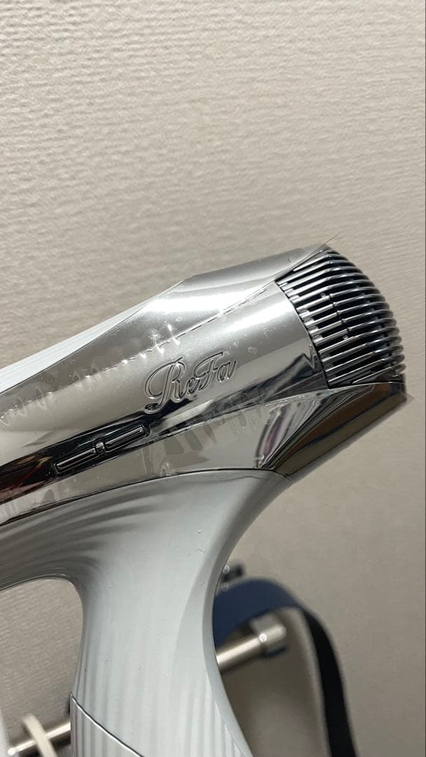 美品 ReFa 2025リファビューテックスマートダブル ドライヤー ホワイトW