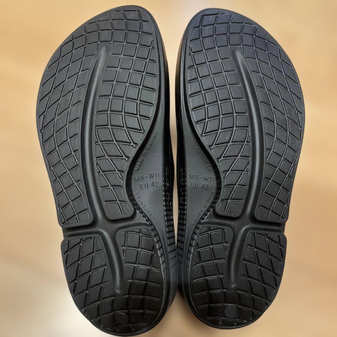 【美品】OOFOS ウーフォス OOahh Sport リカバリーサンダル