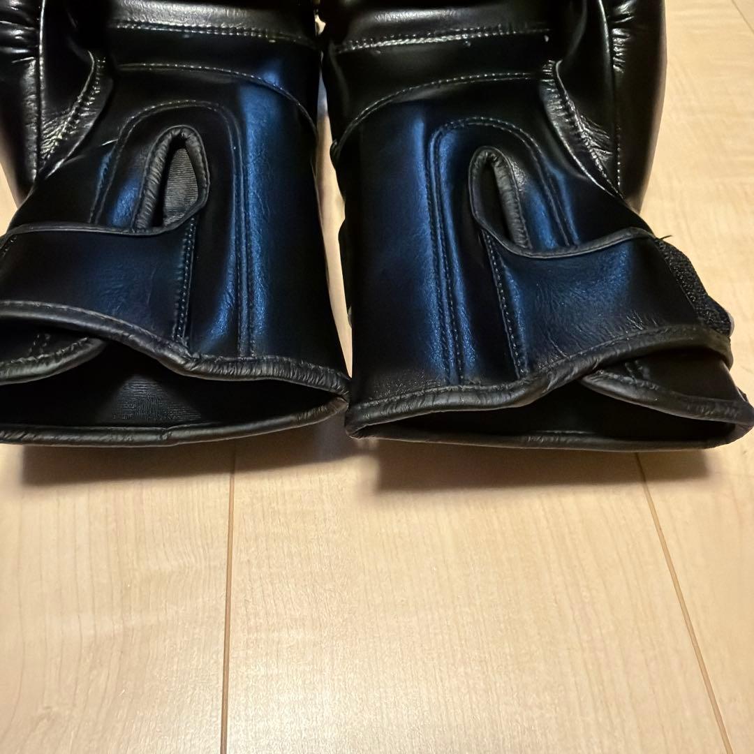 未使用品　GRIT ボクシンググローブ 黒　10オンス