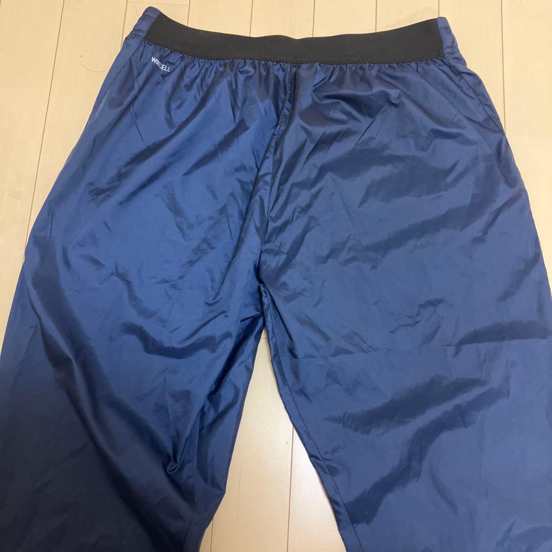 【未使用に近い】セレッソ大阪　PUMA 蛍光グリーン長袖シャツ ＆パンツセット