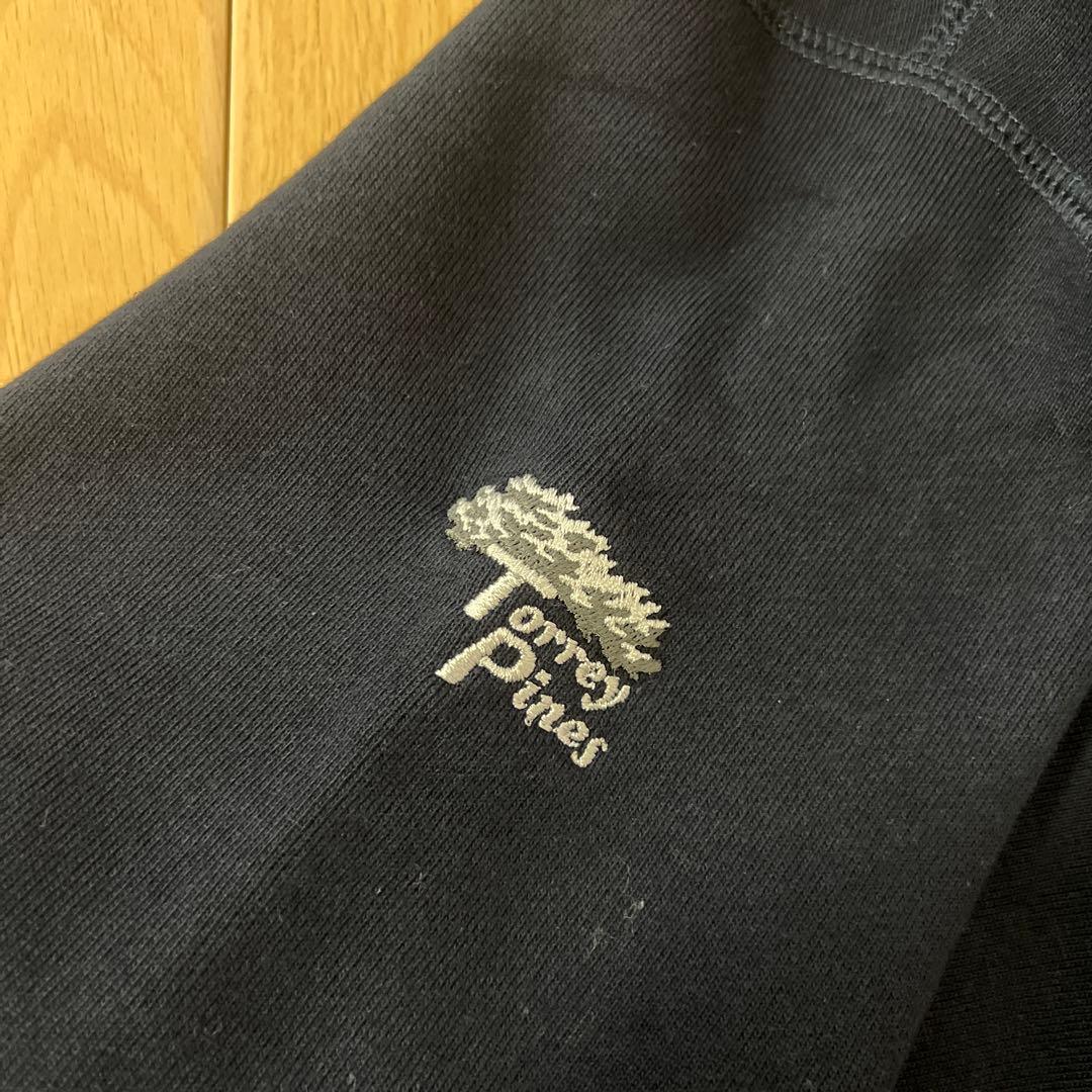 SUN DAY RED サンデーレッド　タイガーウッズ　パーカー