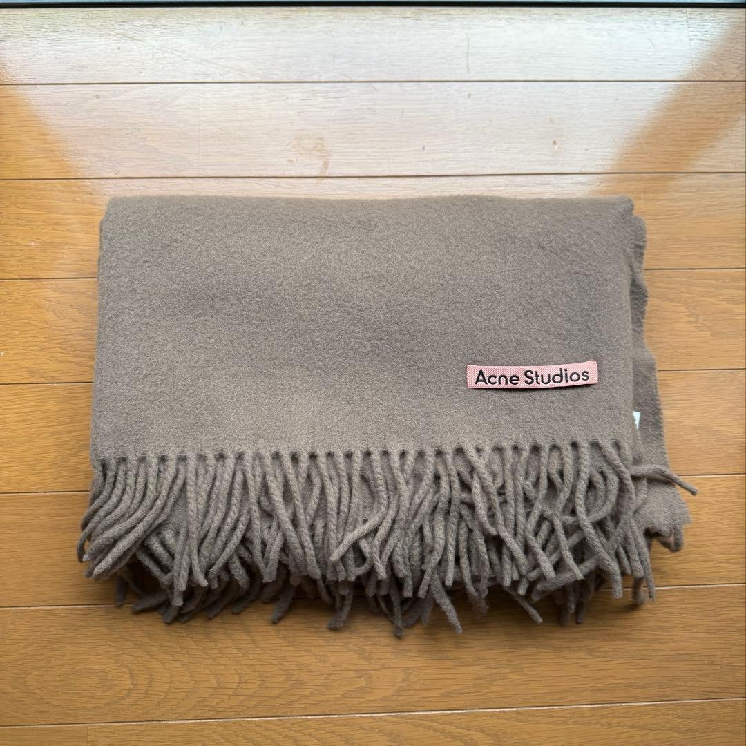 Acne Studios フリンジウールスカーフ オーバーサイズキャメルブラウン