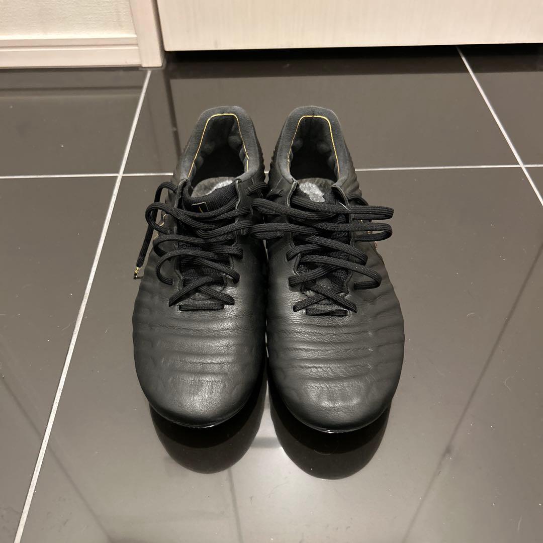 【にく】NIKE（ナイキ）ティエンポ レジェンド 7 エリート