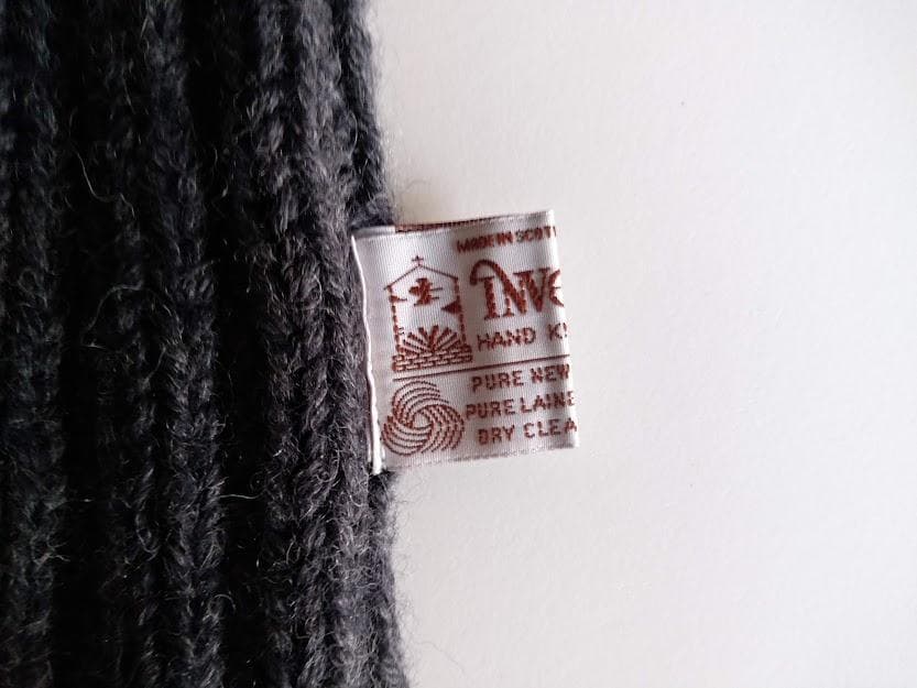 ○INVERALLAN インバーアラン ニットキャップ　グレー スコットランド製