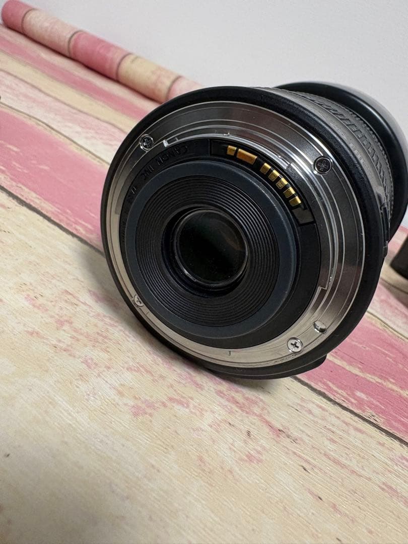 【美品】Canon 一眼レフレンズEFS18-135mm 現状品