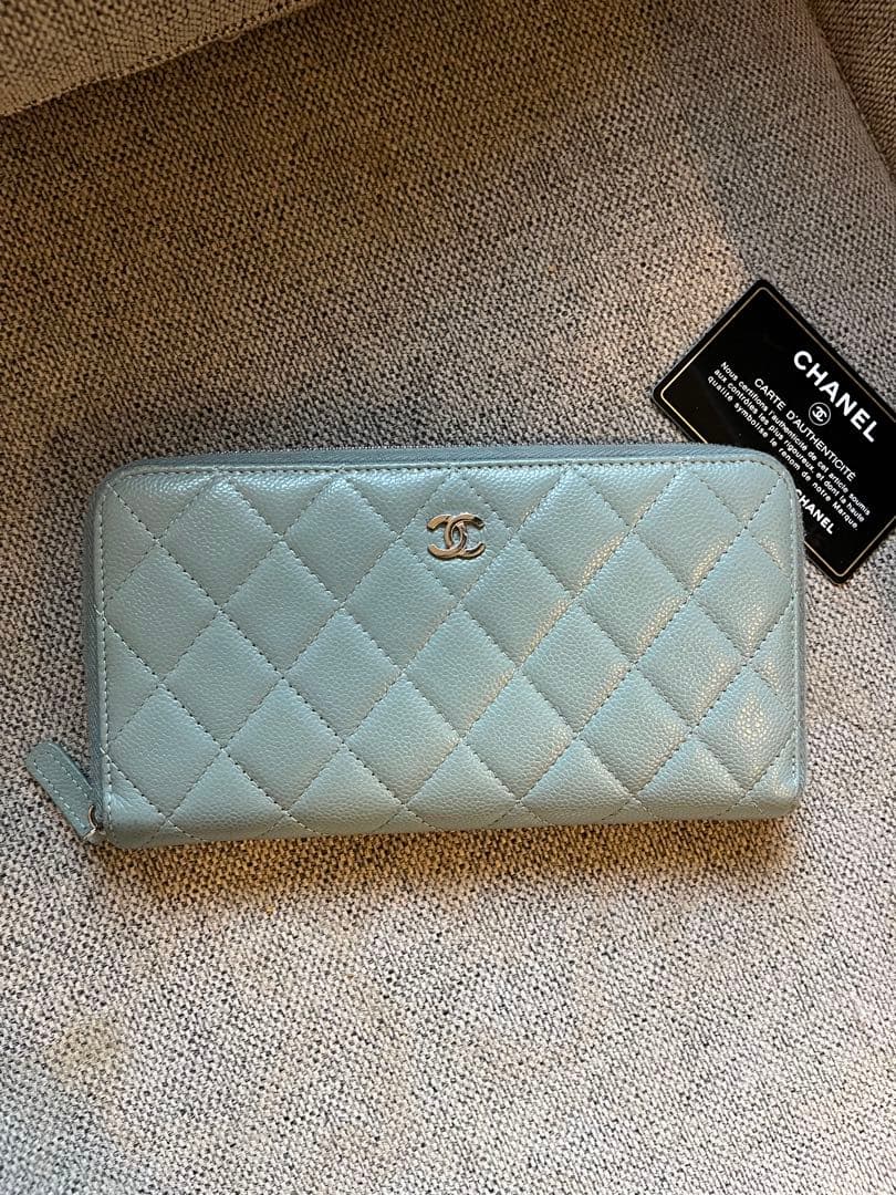 CHANEL キャビアスキン　キルティングレザー　長財布 ミントグリーン　30番