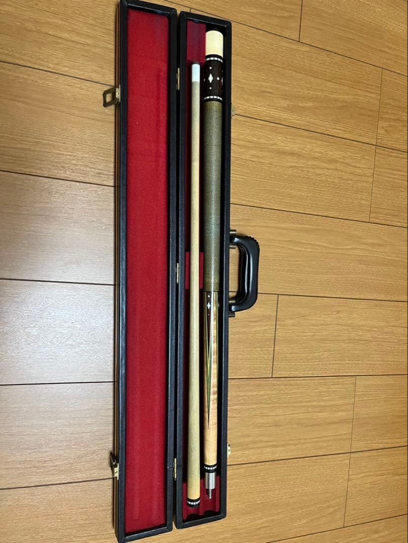 ビリヤードキュー アダム　Adam