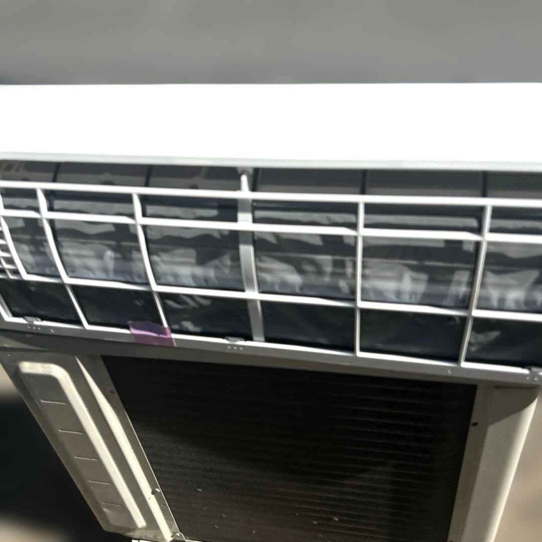 取り付け工事込み❗️極美品‼️ダイキン　ルームエアコン　　2024年製　6畳〜8畳