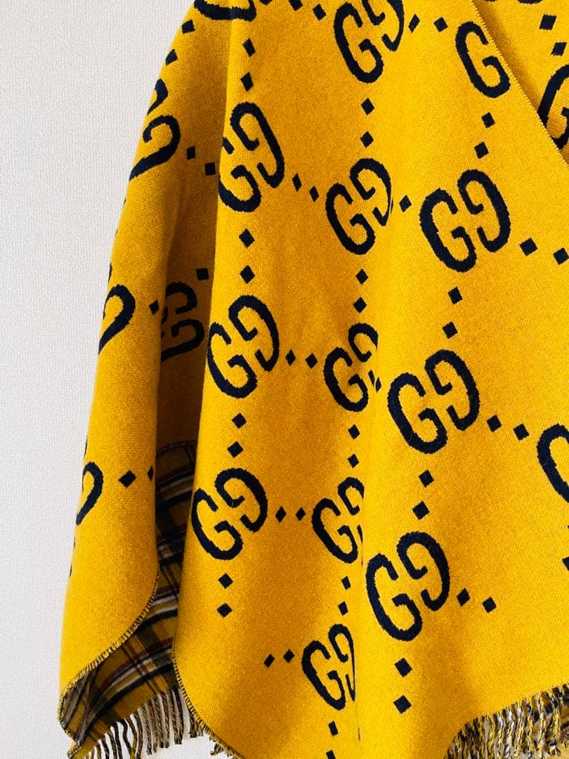 希少カラー GUCCI ポンチョ 男女兼用