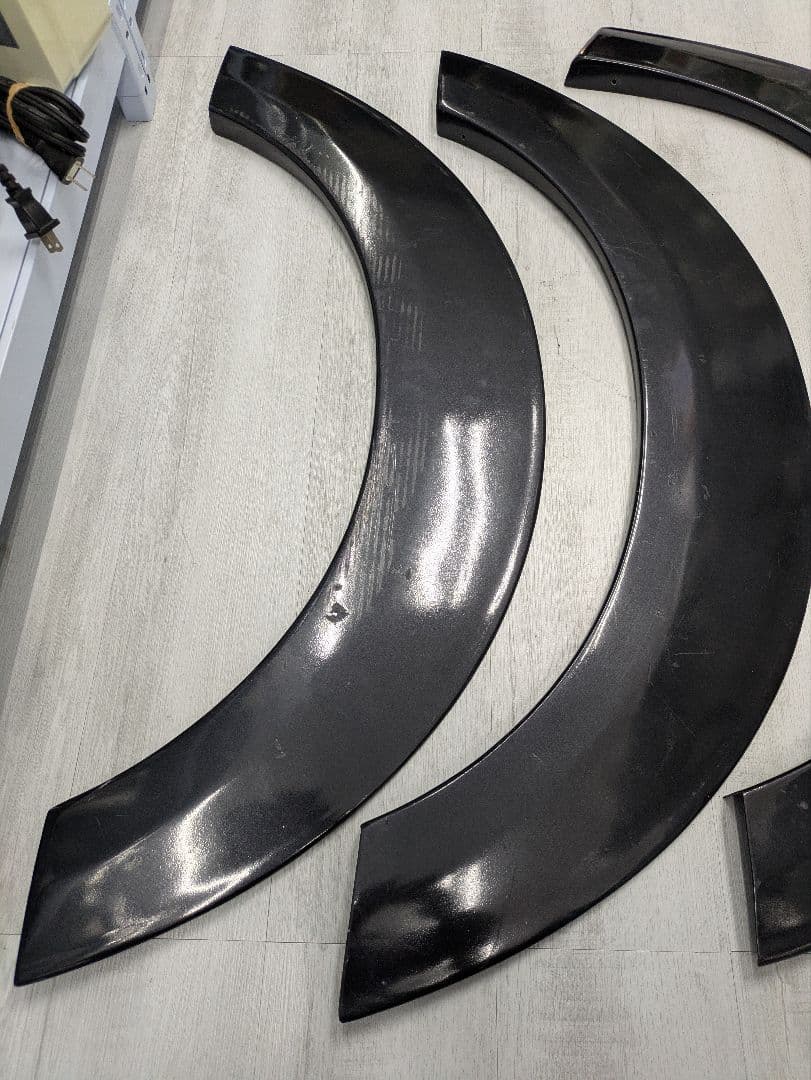 ハイエース オーバーフェンダー前後セット ブラック