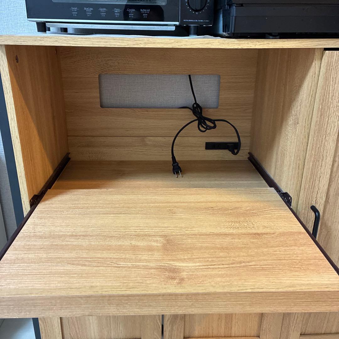 ★3000円引き★【9/25まで期間限定】ニトリ　ヴィンテージ　食器棚　送料込み