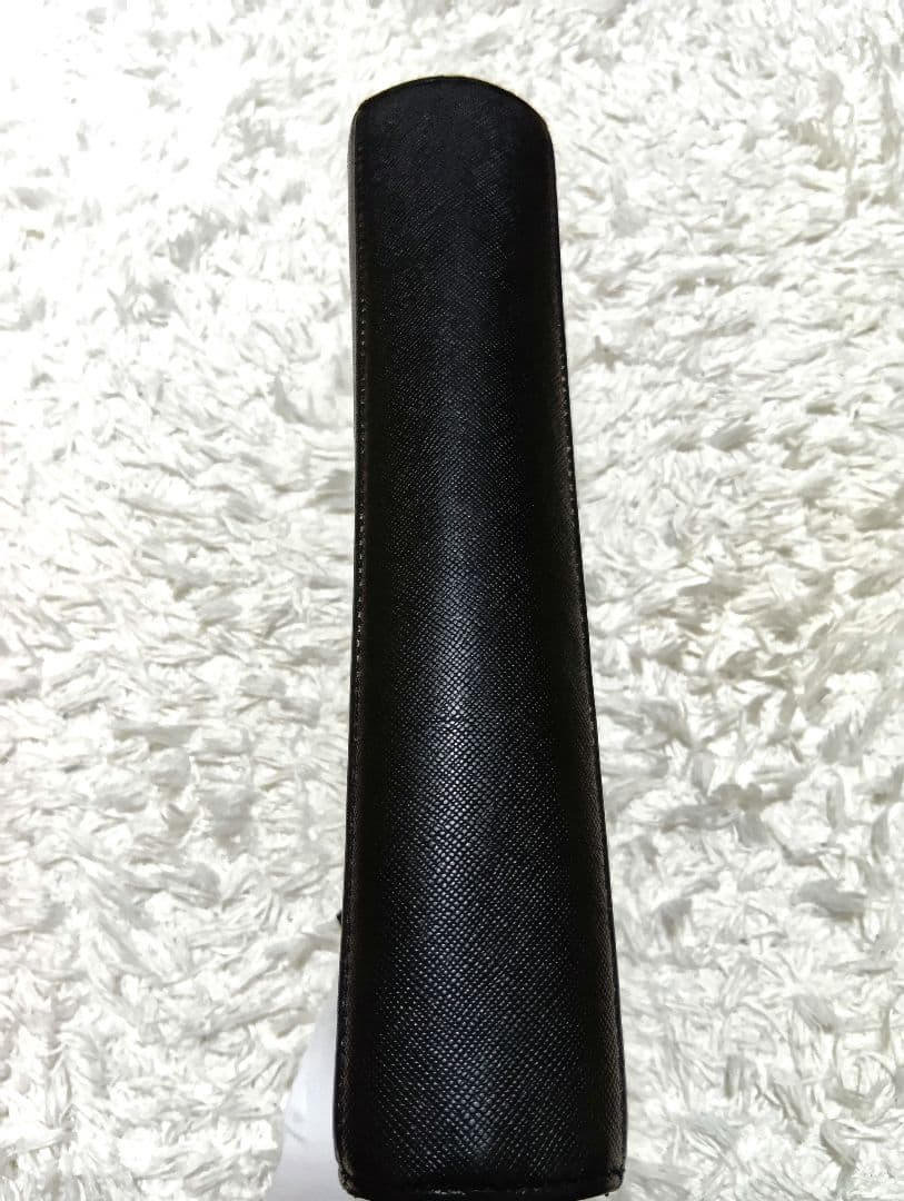 バーバリー　セカンドバッグ　クラッチバッグ　ブラック　レザー　ハンドル付き