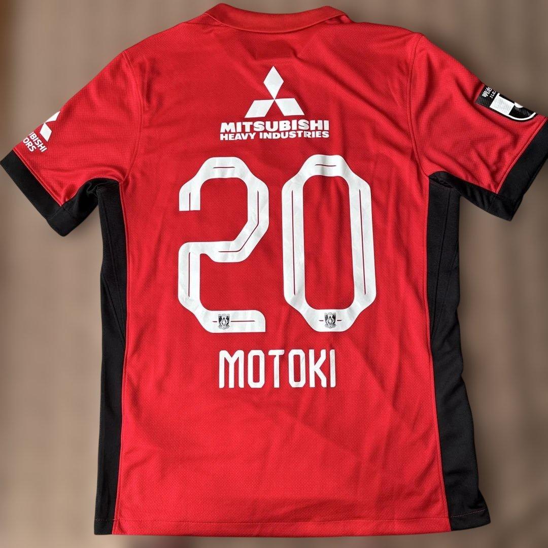 浦和レッズユニフォーム2025シーズン　Ｌサイズ　　20番　長倉幹樹　選手