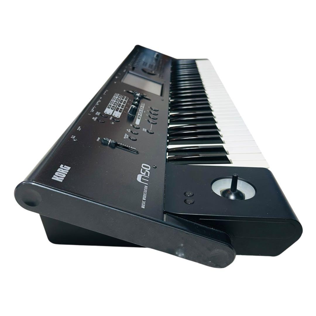美品　KORG　コルグ　M50-61　 シンセサイザー　 61鍵　動作確認済み