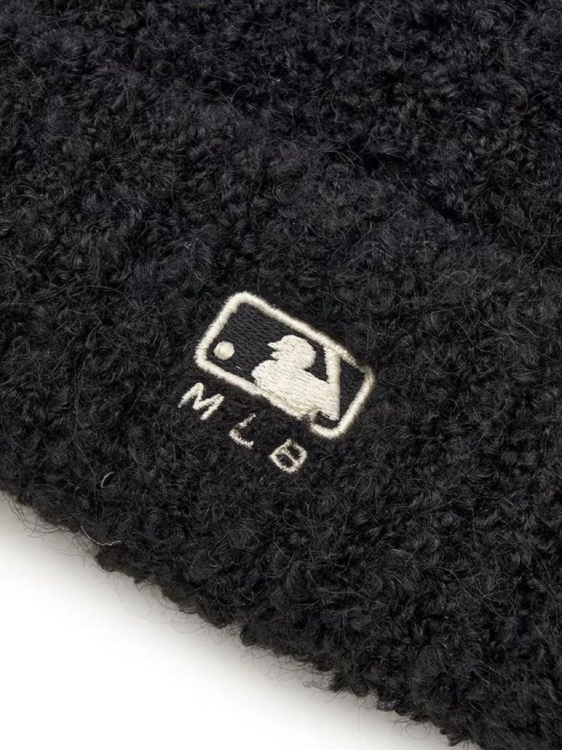 【新品】MLB 韓国限定 ビーニー 猫耳 ニット帽 カリナ着用 黒 紐なし