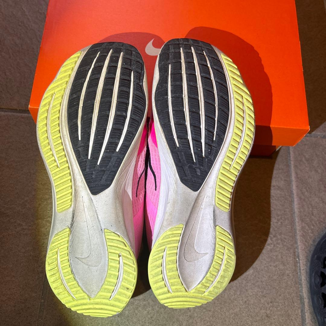 【値下げ中！】24.0cmナイキ エア ズーム ライバル フライ 3(ピンク)