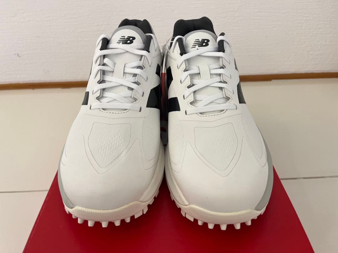 新品　未使用品　ニューバランス　ゴルフシューズ　Fuelcell 1001v5