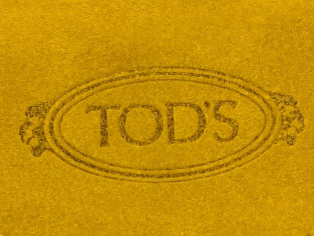 未使用 Tod's トッズ フェラーリドライビングシューズ ゴールド イタリア製