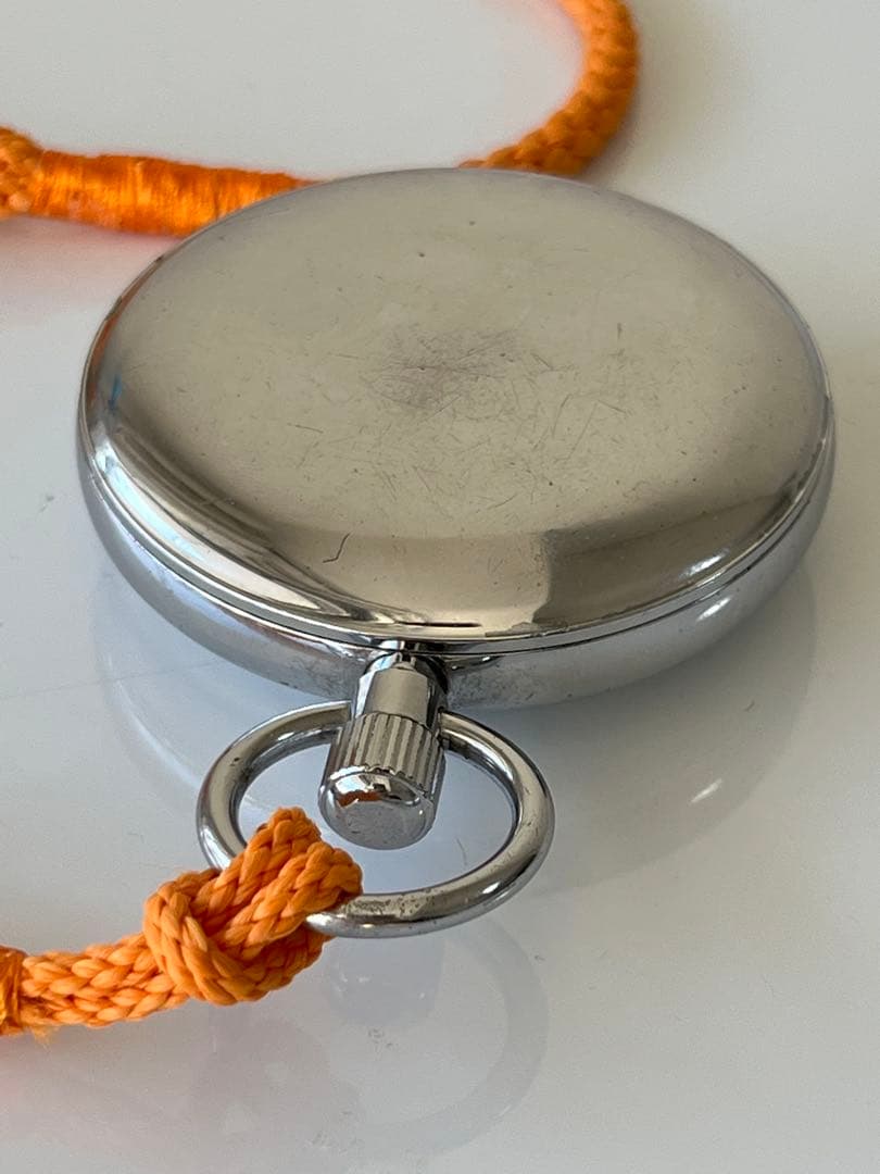 セイコー　鉄道懐中時計　機械式手巻き　3針61系　精度良好　朱色 下げ組紐 付き