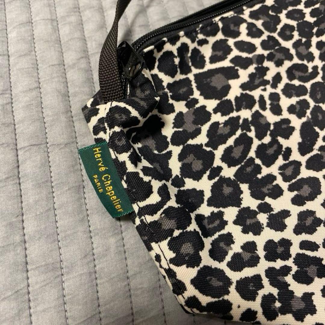 エルベシャプリエ　ビッグポシェット