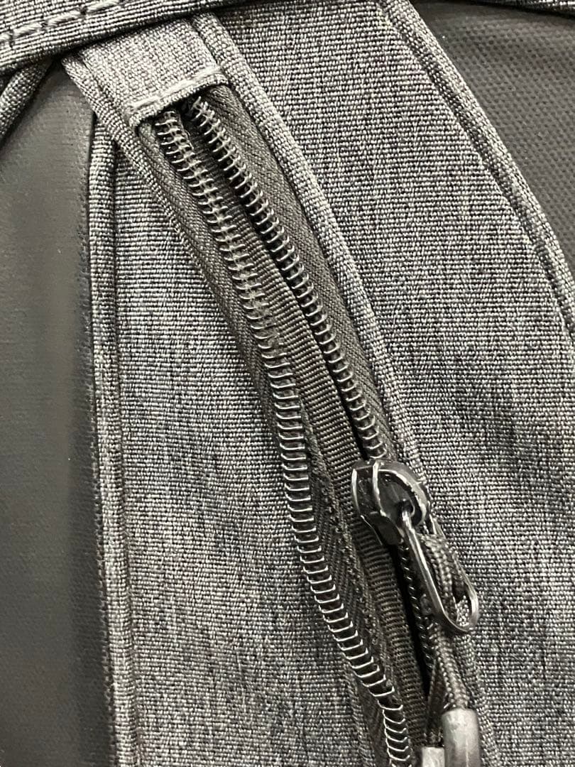 minoru1115！オークリー キャディバッグ 9.5型　ゴルフバッグ