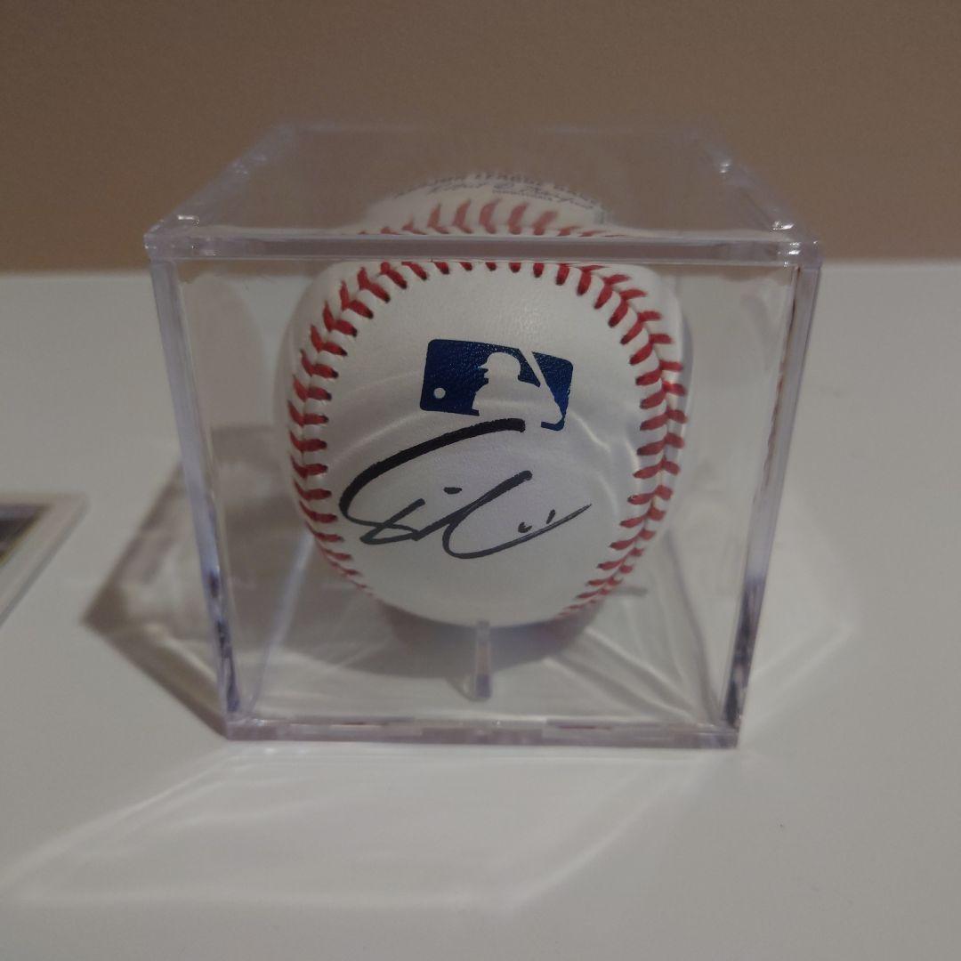 ダルビッシュ選手直筆サインボール