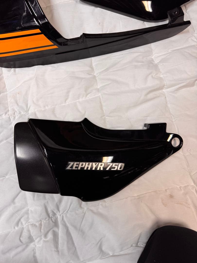 ゼファー750 外装セット　綺麗