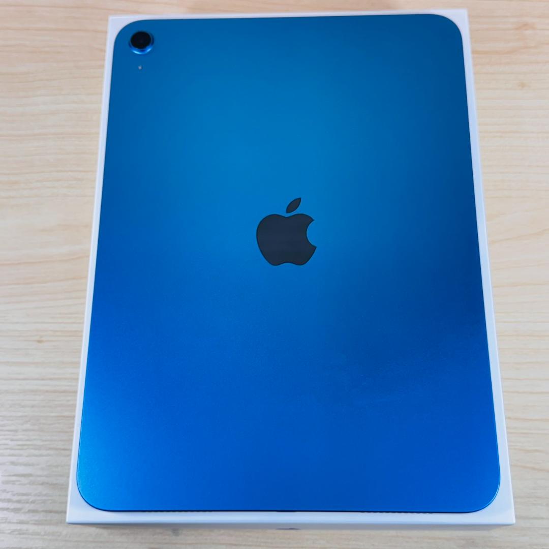 P321 未使用に近い iPad A16 11th 128GB おまけ付き