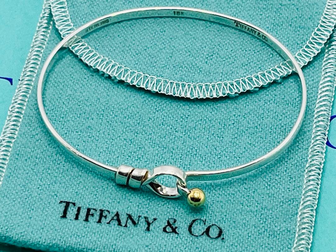 c601 ティファニー　ラブノット　フック&アイ　バングル　K18/925