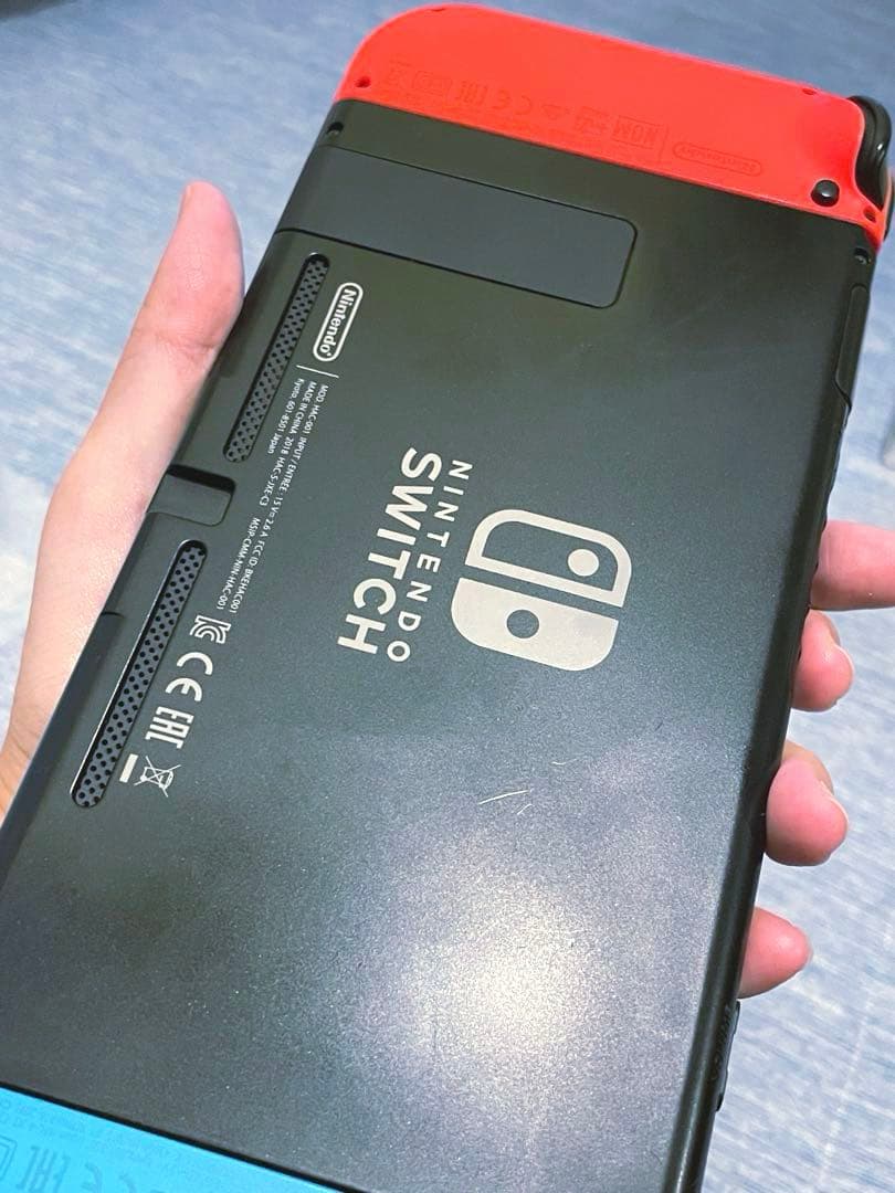 Nintendo Switch 本体(Micro SD 128GB付き)