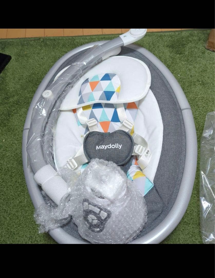 Feemomメロディー内蔵電動スイング 電動バウンサー 2Wayベビーラック