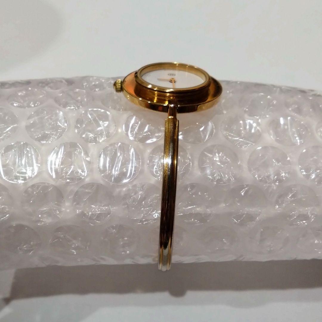 GUCCI グッチ チェンジベゼル 腕時計 レディース　稼働訳あり