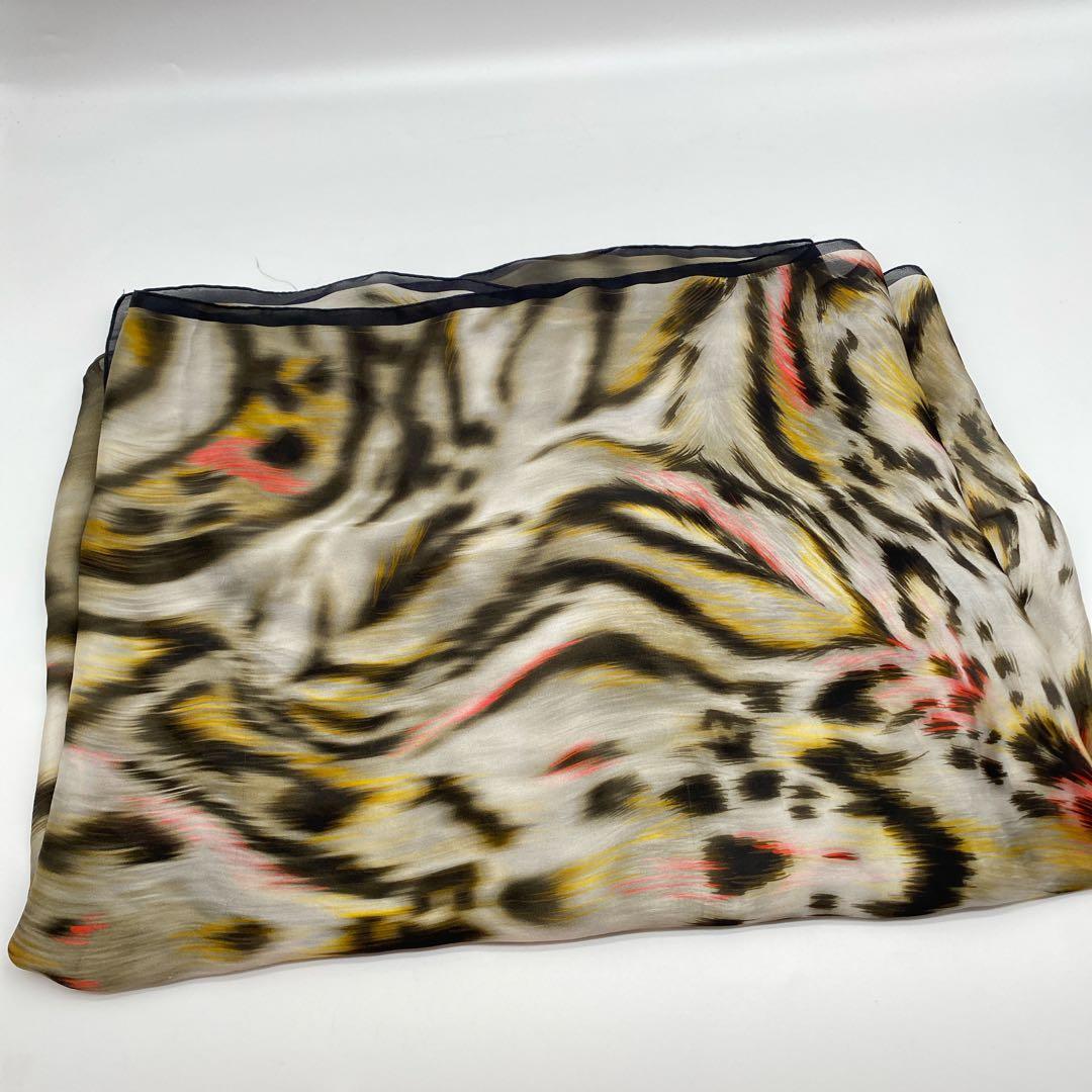 FENDI フェンディ　シフォン　ヒョウ柄　動物柄ストール シルク100%