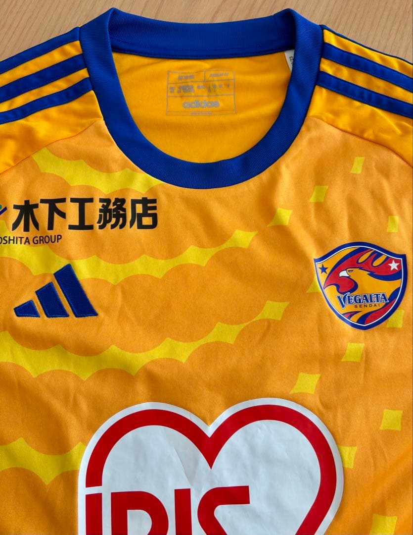 【新品同様】ベガルタ仙台　2024ユニフォーム　XLサイズ　背番号なし