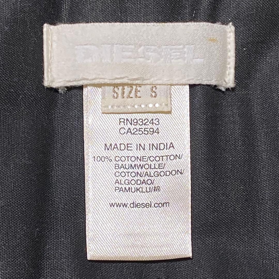 DIESEL 刺繍 ナイロン フード付き ジャケット ディーゼルボタン 紺色