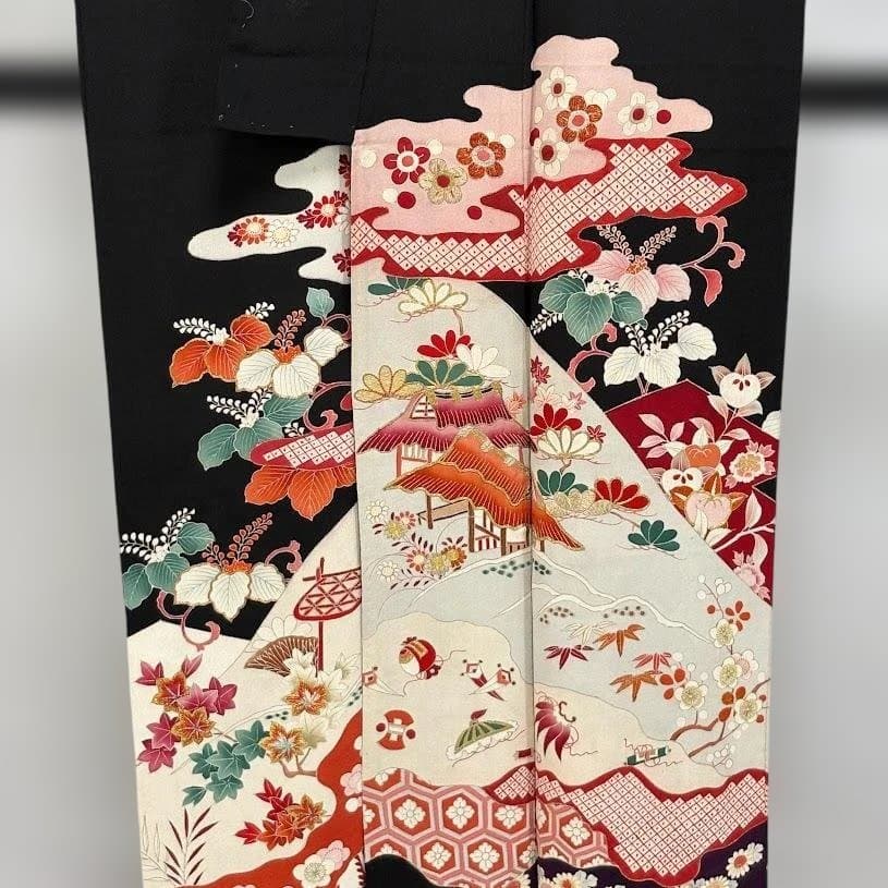 まりこさん専用　アンティーク　黒留袖　両褄　駒刺繍　大正ロマン　正絹　J101