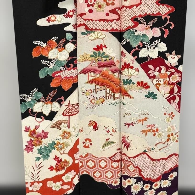 まりこさん専用　アンティーク　黒留袖　両褄　駒刺繍　大正ロマン　正絹　J101