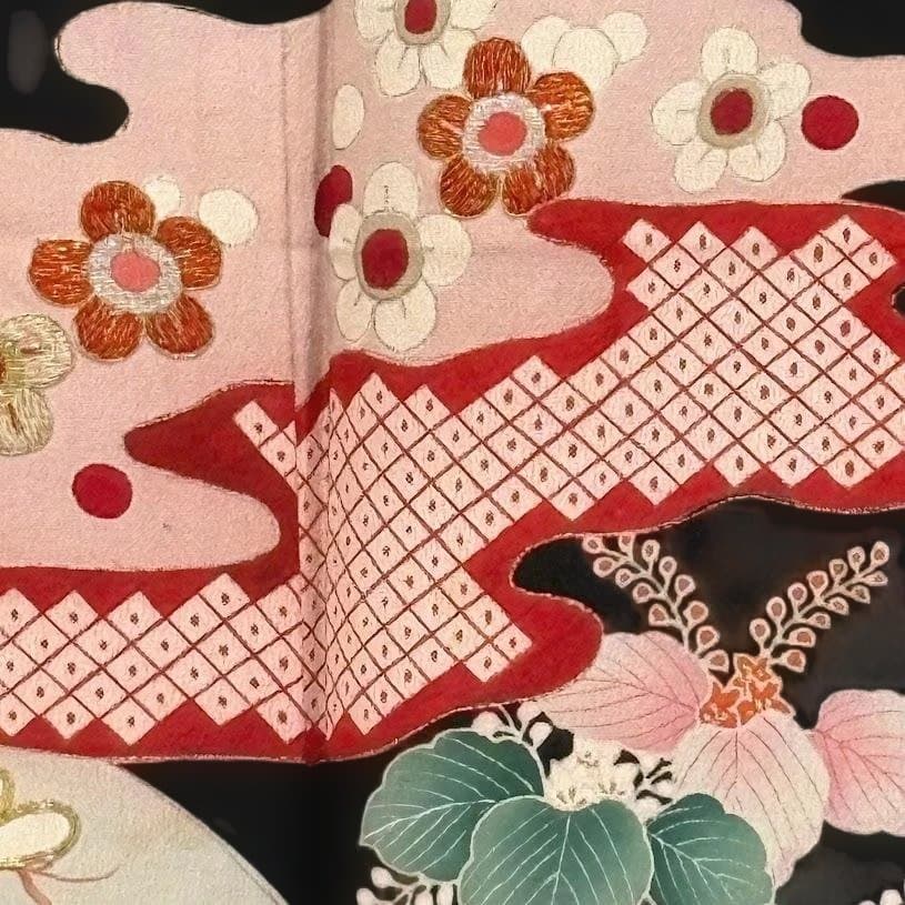 まりこさん専用　アンティーク　黒留袖　両褄　駒刺繍　大正ロマン　正絹　J101