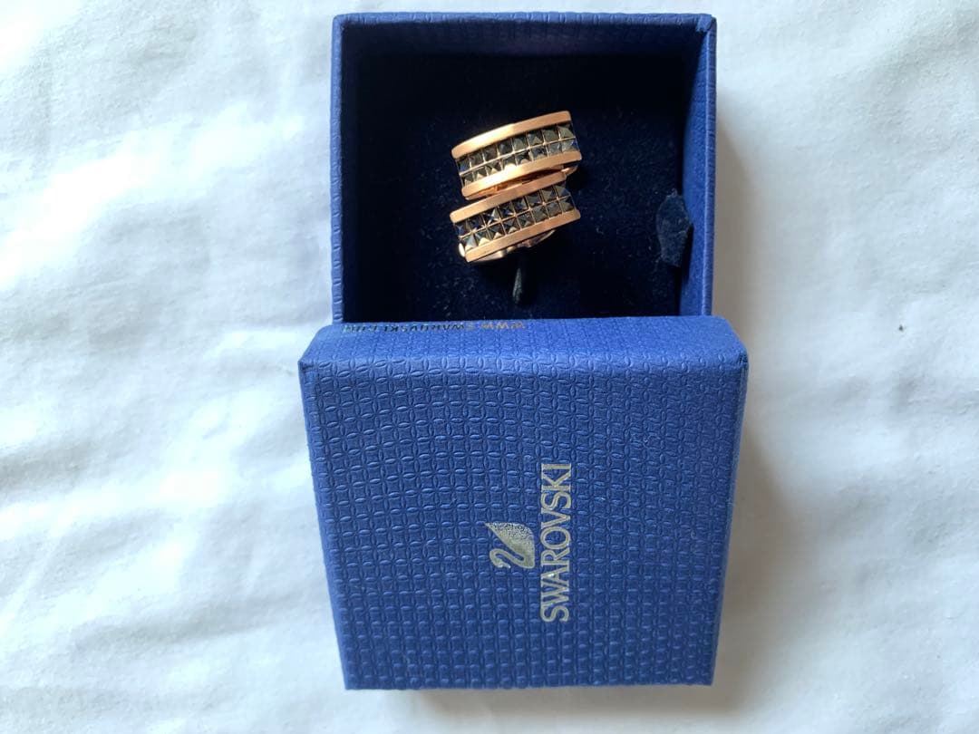 【期間限定値下げ】スワロフスキー ピンクゴールド カフスボタン箱付結婚式