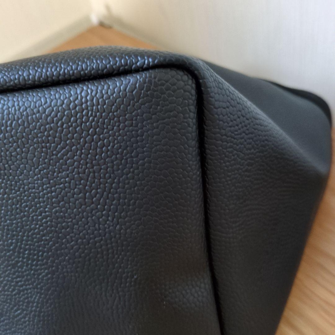 エルベシャプリエ　707GP ノワール　黒　Mサイズ　舟型トート