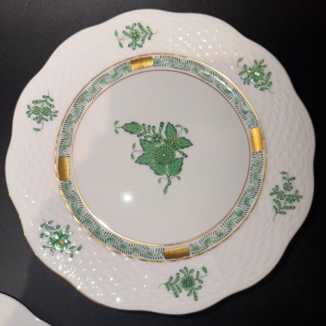 K*e様 ヘレンド　アポニーグリーン　プレート　緑色の花柄 陶器皿 2枚セット