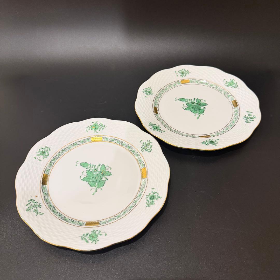 K*e様 ヘレンド　アポニーグリーン　プレート　緑色の花柄 陶器皿 2枚セット
