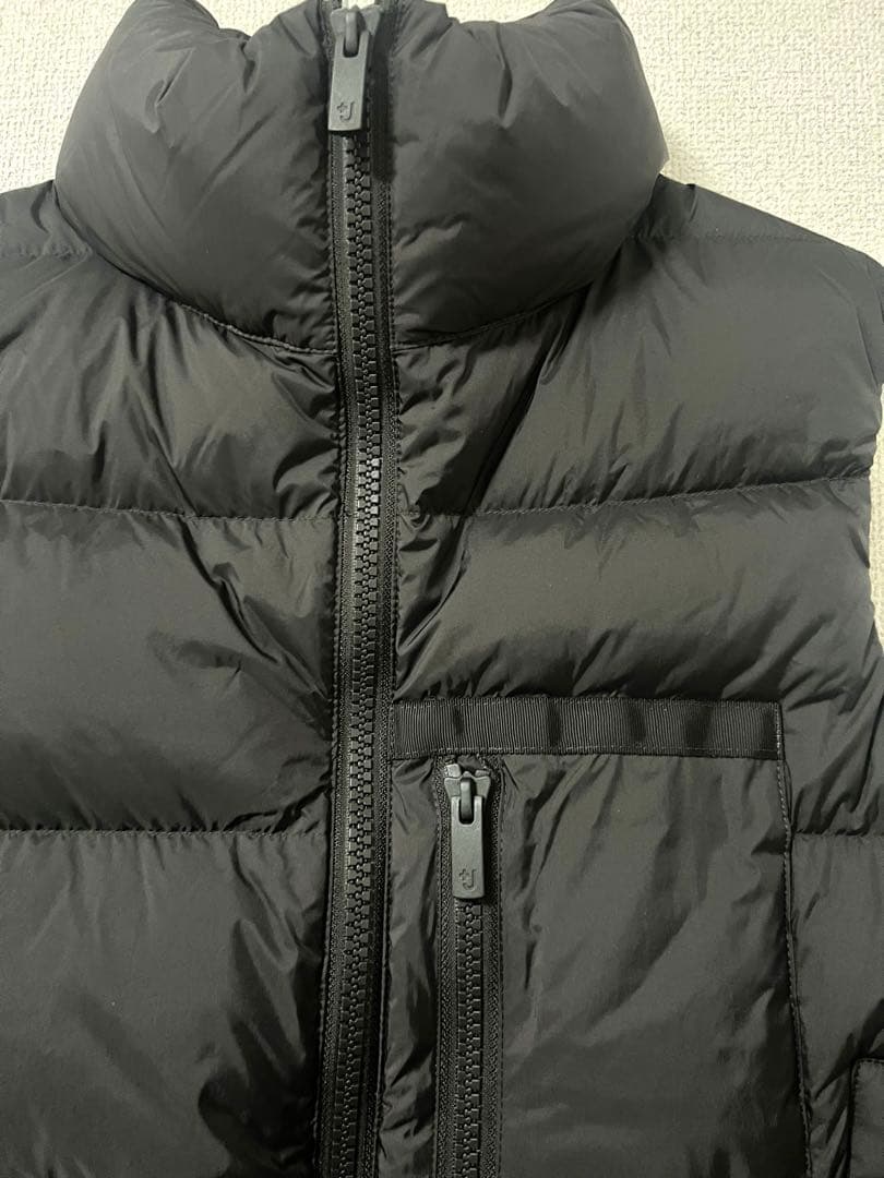 ユニクロ +j ダウンボリュームベスト　ジルサンダーコラボ　美品　ダークグレー
