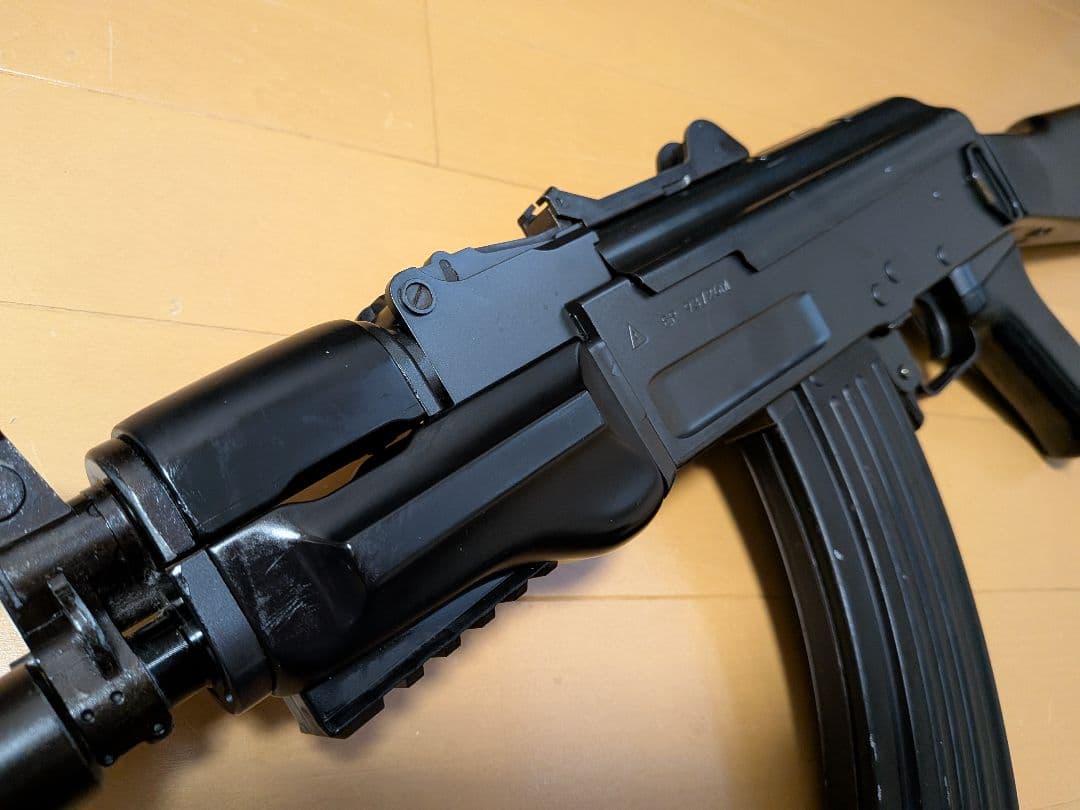 東京マルイ　 AK47 βスペツナズ　電動ガン
