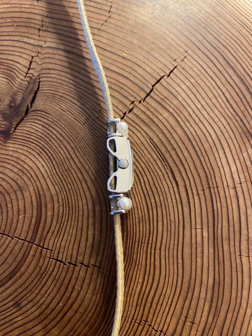 【週末限定値下げ】ミキモト腕時計 シェル文字盤レザーベルト パール8P（美品）