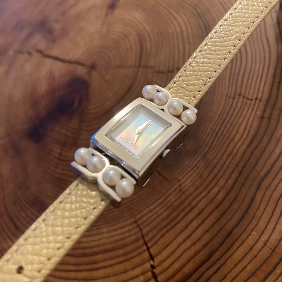 【週末限定値下げ】ミキモト腕時計 シェル文字盤レザーベルト パール8P（美品）