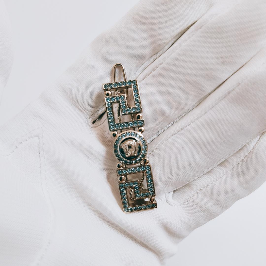 【新品未使用】VERSACE クリスタルヘアクリップ グレカ メデューサ