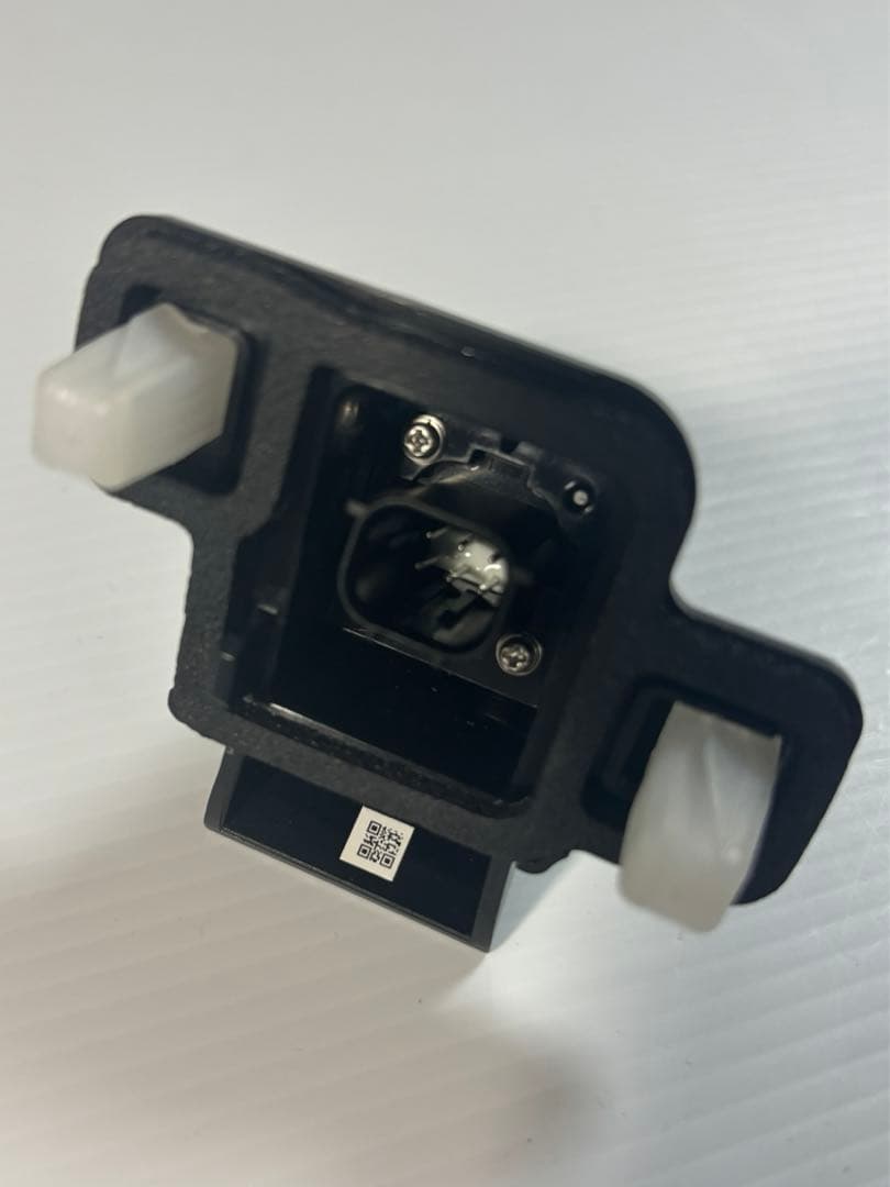 30系アルファード 純正バックカメラ 新車外し リア モニター ヴェルファイア